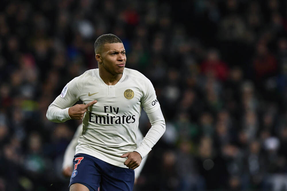 中美贸易博弈升级！关税难阻中国制造，全球买家用钞票投票